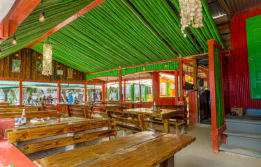 Profitable Beachfront Restaurant For Sale, Caye Caulker – Belize real-estate photo