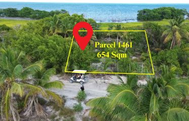 Northside Caye Caulker East Waterfront Property – Belize real-estate photo