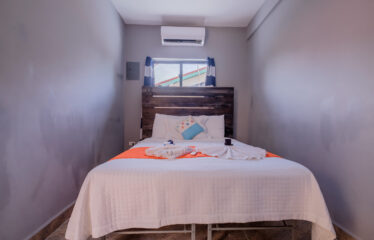 12 Unit Income Generating Popeyes Building for Sale!!! – Belize real-estate photo